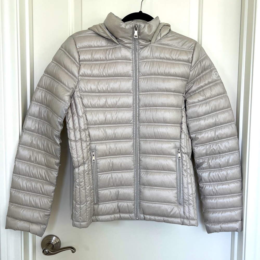 NWOT Calvin Klein Packable hooded lightweight jacket